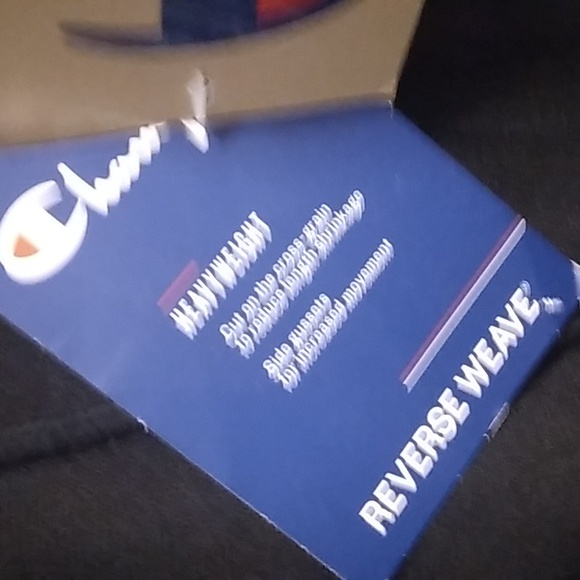 Women's Champion Reverse Weave Cropped Hooded Sweatshirt Size 2 XL NWT - Picture 9 of 11